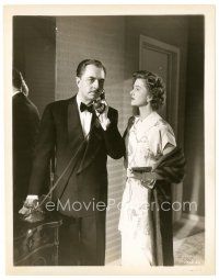 3c840 SONG OF THE THIN MAN 8x10 still '47 c/u of Myrna Loy looking at William Powell on the phone!