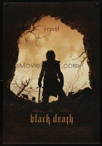 3f088 BLACK DEATH DS 1sh '10 Sean Bean, Eddie Redmayne, wild image of man w/sword, Repent!