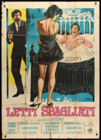 3d805 LETTI SBAGLIATI Italian 1p '65 wacky comedy artwork by Sandro Symeoni!