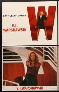3h557 VI WARSHAWSKI 8 LCs '91 detective Kathleen Turner is as sexy as she is smart!