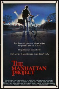3z480 MANHATTAN PROJECT 1sh '86 Marshall Brickman, John Lithgow, cool artwork of police vs. kid!