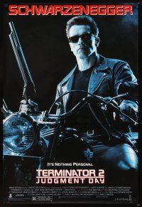 3z781 TERMINATOR 2 1sh '91 James Cameron, Arnold Schwarzenegger on motorcycle with shotgun!