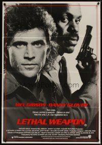 3y391 LETHAL WEAPON Aust 1sh '87 great close image of cop partners Mel Gibson & Danny Glover!