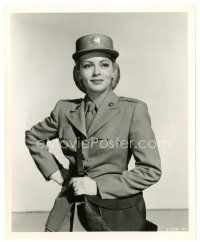 4b486 KEEP YOUR POWDER DRY 8x10 still '45 great portrait of pretty Lana Turner in uniform!