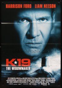 4c506 K-19: THE WIDOWMAKER int'l 1sh '02 close-up of Russian submarine captain Harrison Ford!