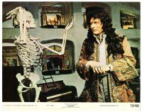 4d828 SLEUTH color 11x14 still #1 '72 wacky close up of Laurence Olivier with skeleton!
