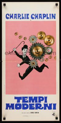 4g092 MODERN TIMES Italian locandina R72 art of Charlie Chaplin running with gears in background!
