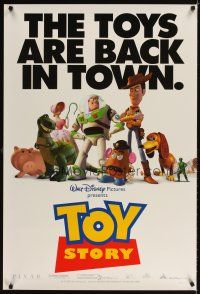 4k646 TOY STORY DS 1sh '95 Disney & Pixar cartoon, great image of flying Buzz, Woody & cast!