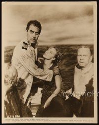 4p890 ABANDON SHIP 2 8x10 stills '57 Tyrone Power & 25 survivors in a lifeboat!