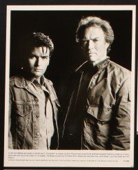 4p326 ROOKIE presskit w/ 4 stills '90 Clint Eastwood directs & stars w/Charlie Sheen!