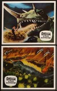 4w046 GAMERA VS. BARUGON set of 24 German LCs '67 rubbery monsters fight to the death!