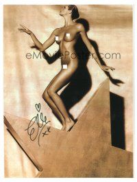 5a718 ELLE MACPHERSON signed color 7.75x10.25 REPRO still '00s sexy Australian model posing nude!