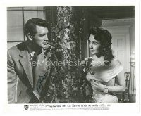 5a620 ROCK HUDSON signed 8x10 still '65 great close up with sexy Elizabeth Taylor in Giant!