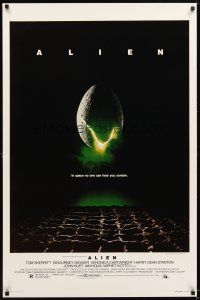 5b027 ALIEN studio style 1sh '79 Ridley Scott outer space sci-fi classic, cool hatching egg image!
