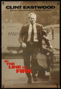 5b323 IN THE LINE OF FIRE DS 1sh '93 Wolfgang Petersen, Clint Eastwood as Secret Service bodyguard!