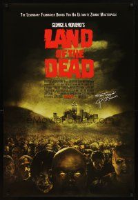 5b379 LAND OF THE DEAD advance DS 1sh '05 George Romero directed, mob of zombies!