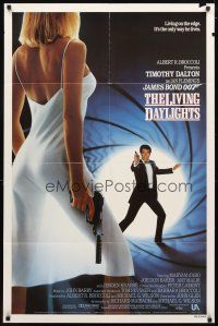 5c434 LIVING DAYLIGHTS int'l 1sh '87 Timothy Dalton as James Bond & sexy Maryam d'Abo with gun!