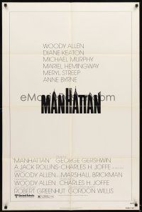 5c477 MANHATTAN 1sh '79 Woody Allen & Diane Keaton, cool New York City title design!