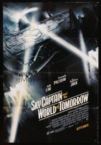 5c725 SKY CAPTAIN & THE WORLD OF TOMORROW advance 1sh '04 Law, Paltrow, image of villain's machine!