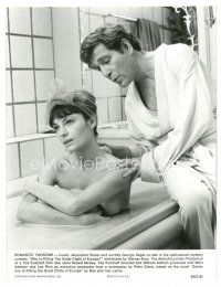 5d028 JACQUELINE BISSET 7.5x9.75 still '78 in bath from Who Is Killing The Great Chefs of Europe!