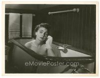 5d031 JEAN SIMMONS 8x10 still '53 great close up naked in cool bathtub from The Actress!