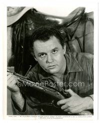 5d803 ROD STEIGER 8x10 still '57 the burly actor in his first starring role, after 5 years in Navy