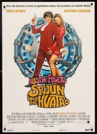 5f111 AUSTIN POWERS: THE SPY WHO SHAGGED ME Yugoslavian '99 Myers as Austin Powers, Heather Graham