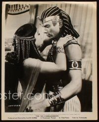 5g847 TEN COMMANDMENTS 2 8x10 stills '56 Cecil B. DeMille, full-length Yul Brynner as Ramses!