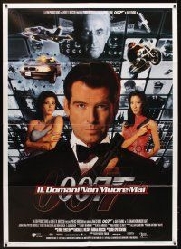 5h479 TOMORROW NEVER DIES Italian 1p '97 Pierce Brosnan as James Bond, Teri Hatcher, Michelle Yeoh
