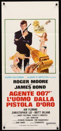 5h260 MAN WITH THE GOLDEN GUN Italian locandina '74 art of Roger Moore as James Bond by McGinnis!