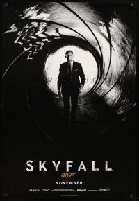 5h523 SKYFALL teaser DS 1sh '12 cool image of Daniel Craig as Bond in gun barrel, newest 007!