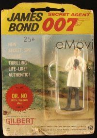 5h098 JAMES BOND SECRET AGENT 007 ACTION FIGURES 2 action figures '65 Dr. No w/poison + Domino!