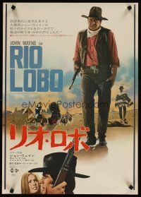 5k393 RIO LOBO Japanese '71 Howard Hawks, great full-length image of cowboy John Wayne with rifle!