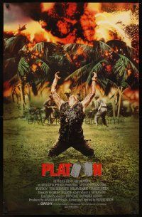 5k164 PLATOON int'l w/out border style 1sh '86 Oliver Stone, Vietnam, classic scene of Willem Dafoe!