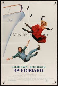 5p646 OVERBOARD 1sh '87 wacky image of Goldie Hawn & Kurt Russell falling off ship!