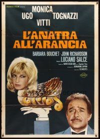 5s424 DUCK IN ORANGE SAUCE Italian 1p '75 wacky image of Ugo Tognazzi holding duck Monica Vitti!