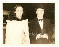 5x154 CHARLIE CHAPLIN/PAULETTE GODDARD 6.75x8.5 news photo '35 all dressed up for a big event!