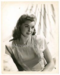 5x255 ESTHER WILLIAMS 8x10 still '40s great waist-high close up of the pretty swimming star!