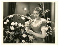 5x672 PUBLIC ENEMY deluxe 8x10 still '31 great smiling portrait of pretty Mae Clarke with roses!
