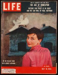 6b255 LIFE MAGAZINE magazine July 18, 1955 on an Italian farm with beautiful Audrey Hepburn!