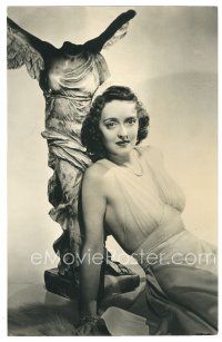 6b022 DARK VICTORY deluxe 8.5x13.25 still '39 Bette Davis in sexy dress by headless greek statue!