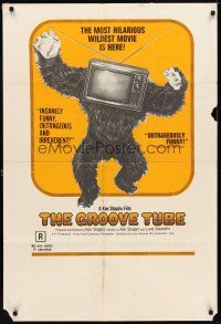 6c452 GROOVE TUBE 1sh '74 Chevy Chase, like TV's Saturday Night Live, wild image of gorilla w/tv!