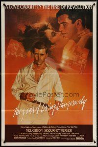 6c989 YEAR OF LIVING DANGEROUSLY 1sh '83 Peter Weir, artwork of Mel Gibson by Stapleton!