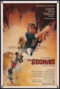 6g368 GOONIES 1sh '85 Steven Spielberg, Josh Brolin, teen adventure classic, Drew Struzan art!