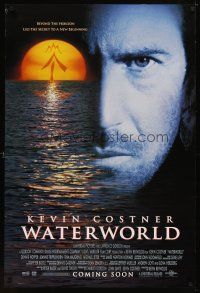6g784 WATERWORLD advance DS 1sh '95 different huge close up of Kevin Costner & ocean horizon!