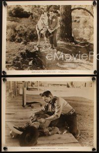 6f712 OUTLAWED GUNS 3 8x10 stills R48 great images of cowboy Buck Jones with his horse!