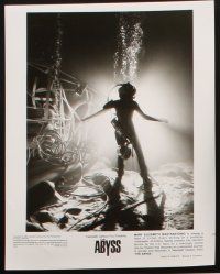 6f007 ABYSS presskit w/ 18 stills '89 directed by James Cameron, Ed Harris, lots of cool content!