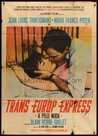 6h468 TRANS-EUROP-EXPRESS Italian 1p '68 c/u Jean-Louis Trintignant kissing Marie-France Pisier!