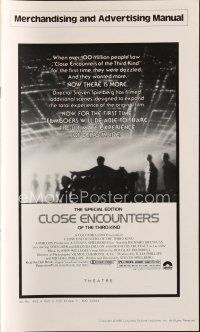 6p678 CLOSE ENCOUNTERS OF THE THIRD KIND S.E. pressbook '80 Spielberg's classic with new scenes!