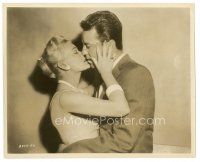 6m099 ARSON FOR HIRE 8x10 still '58 romantic kiss close up of Lyn Thomas & Steve Brodie!